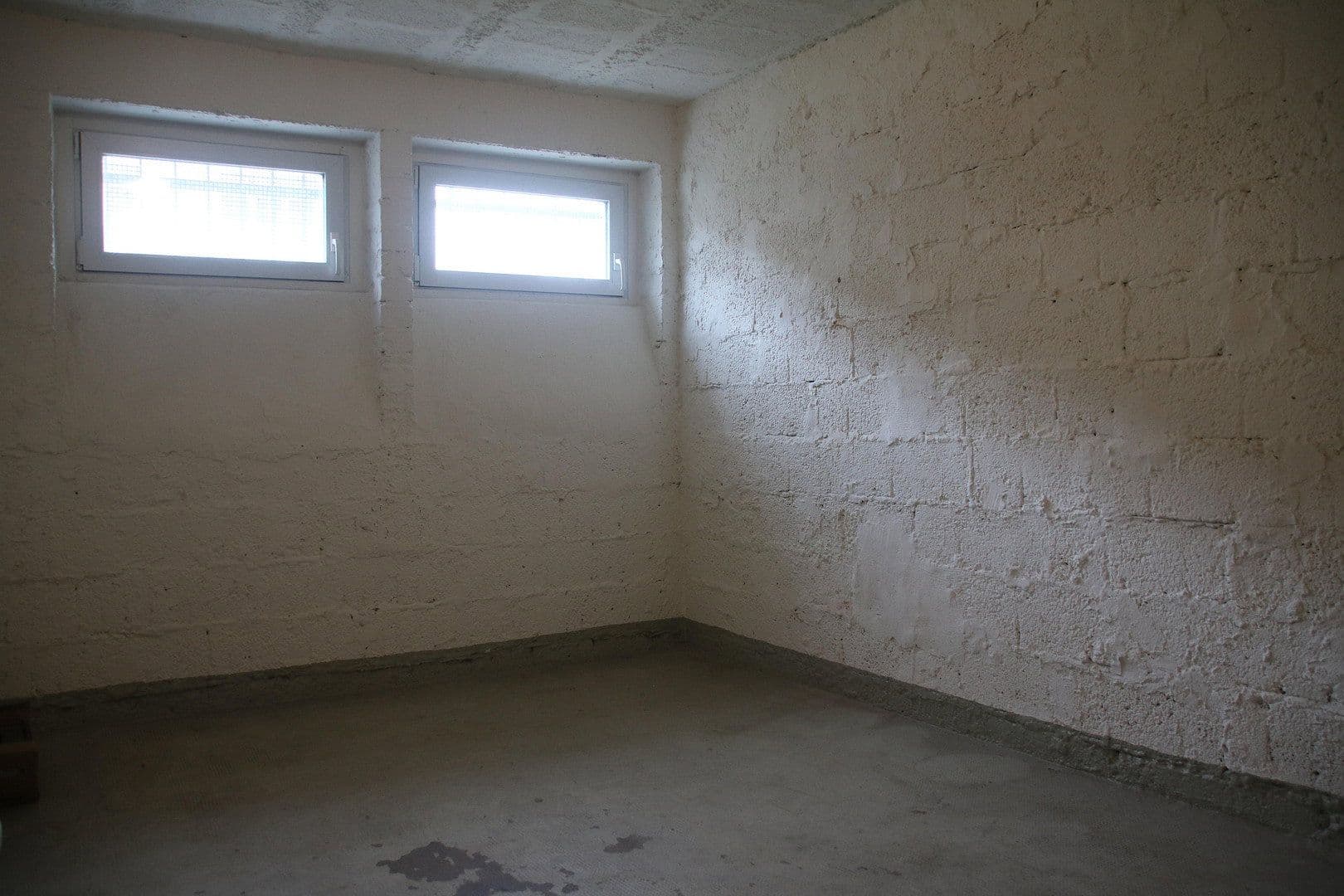 Prenájom bytu 3-izbový 89 m², Hanau, Hesensko Prenájom bytu 3-izbový 89 m², Hanau, Hesensko