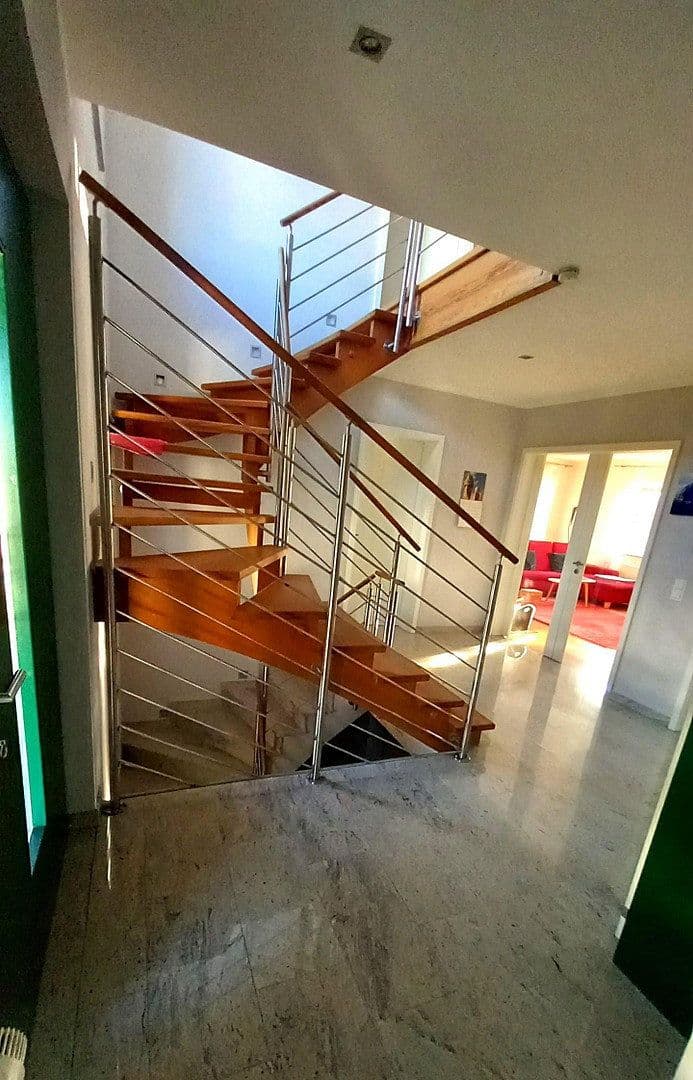 Predaj domu 197 m², pozemek 468 m², Freigericht, Hesensko Predaj domu 197 m², pozemek 468 m², Freigericht, Hesensko