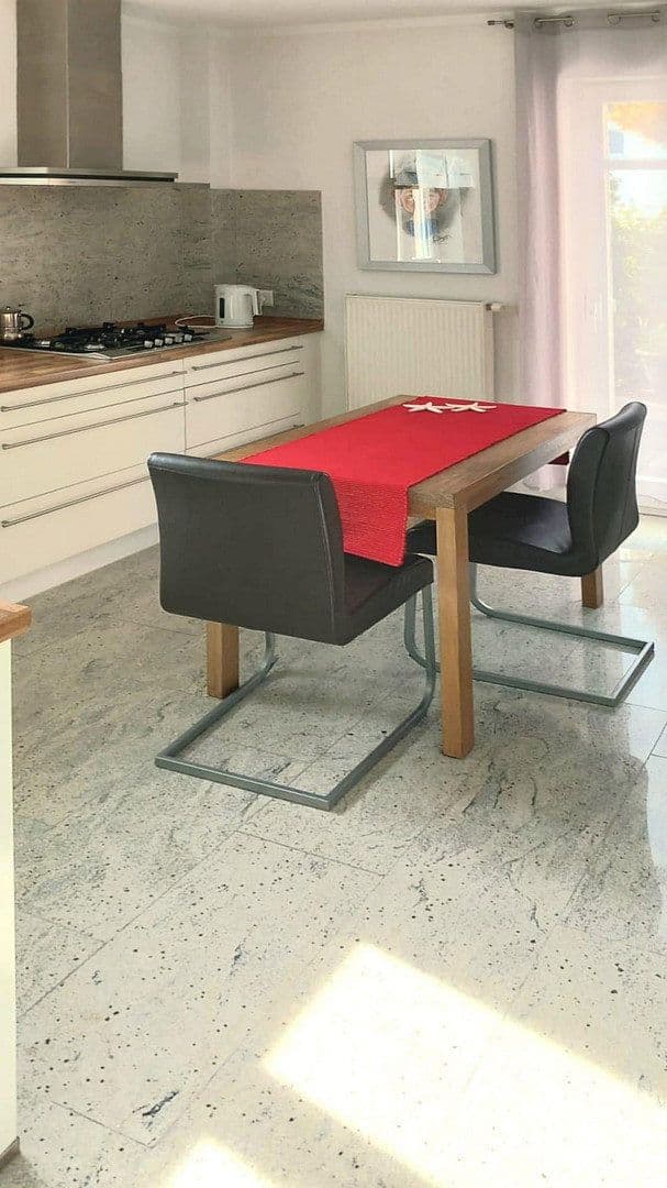 Predaj domu 197 m², pozemek 468 m², Freigericht, Hesensko Predaj domu 197 m², pozemek 468 m², Freigericht, Hesensko