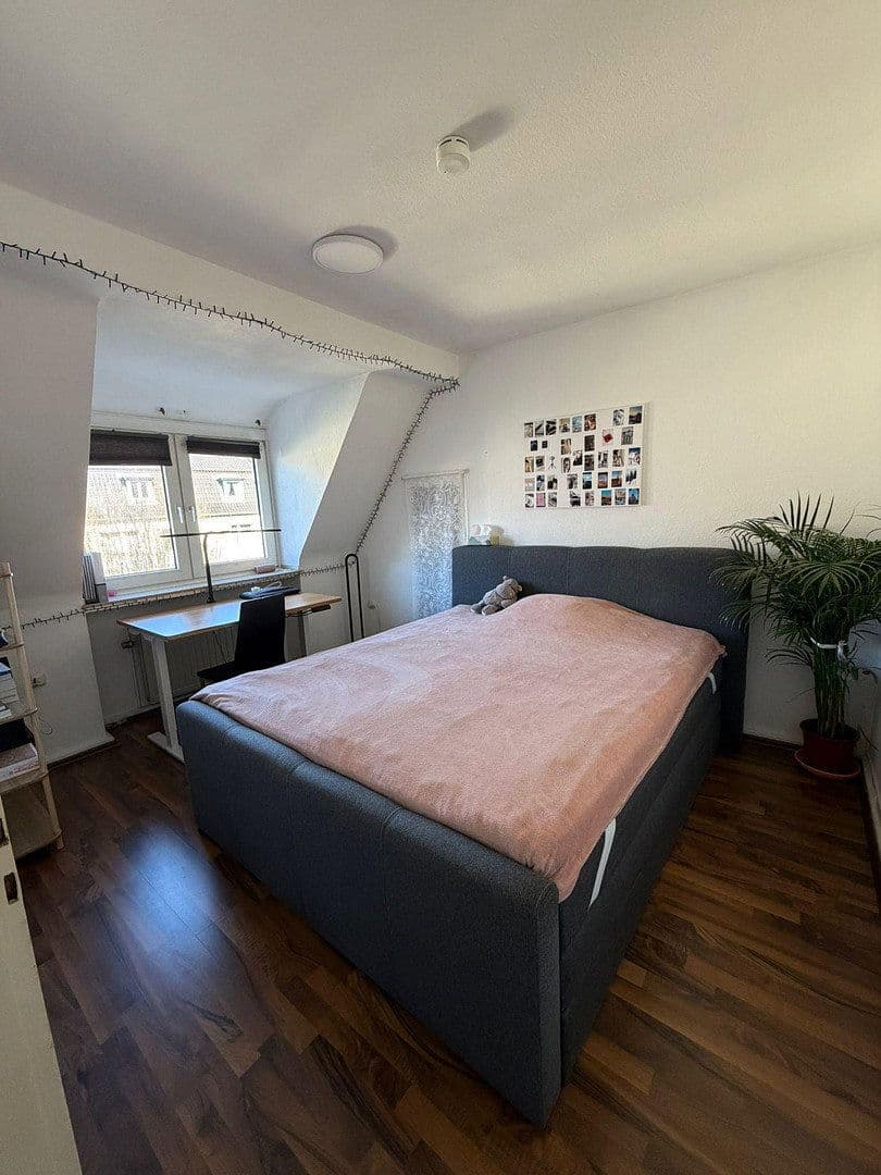 Predaj bytu 3-izbový 41 m², Essen, Severné Porýnie - Westfálsko Predaj bytu 3-izbový 41 m², Essen, Severné Porýnie - Westfálsko