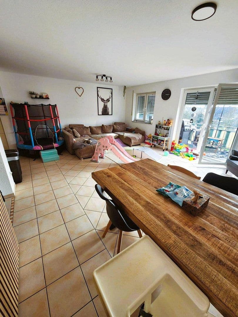 Prenájom bytu 4-izbový 116 m², Gartenstraße 46, Bergheim, Severné Porýnie - Westfálsko Prenájom bytu 4-izbový 116 m², Gartenstraße 46, Bergheim, Severné Porýnie - Westfálsko