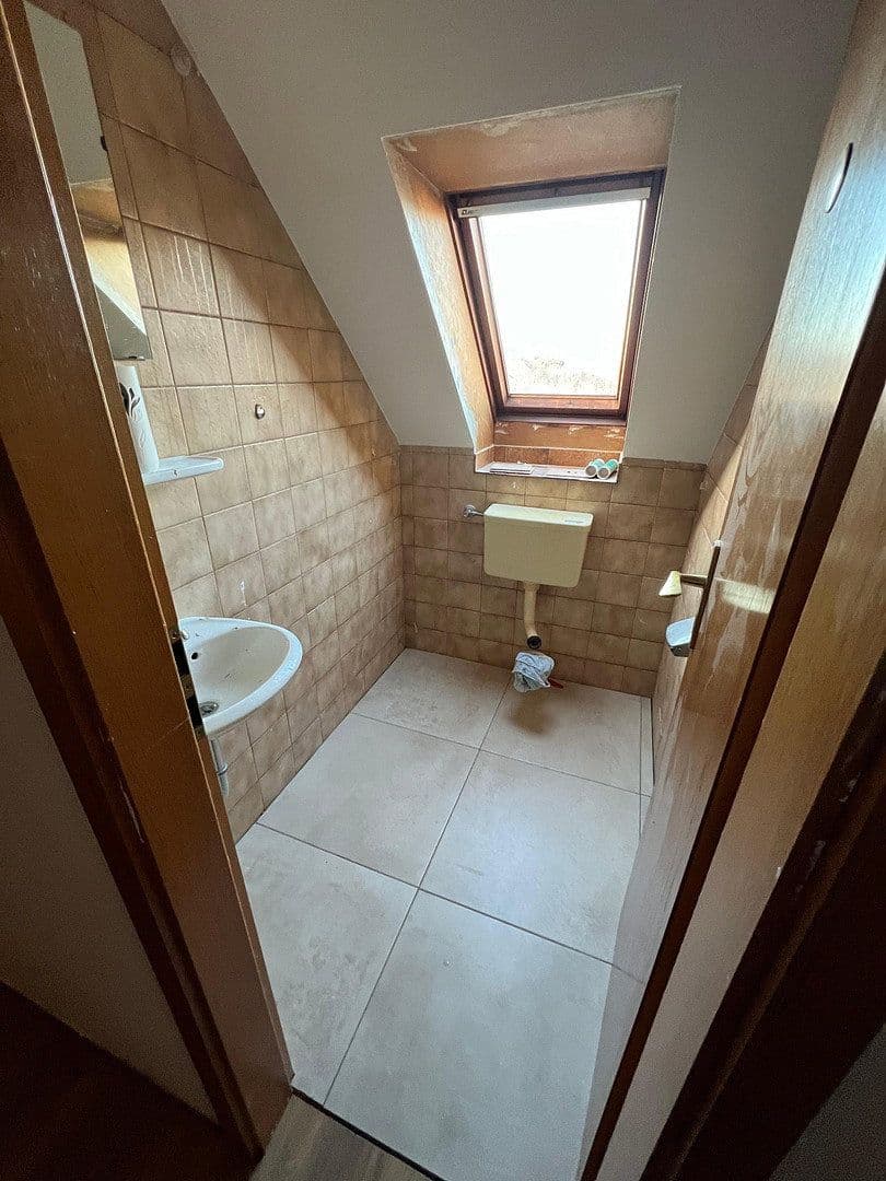 Prenájom bytu 2-izbový 73 m², Uetze, Dolné Sasko Prenájom bytu 2-izbový 73 m², Uetze, Dolné Sasko