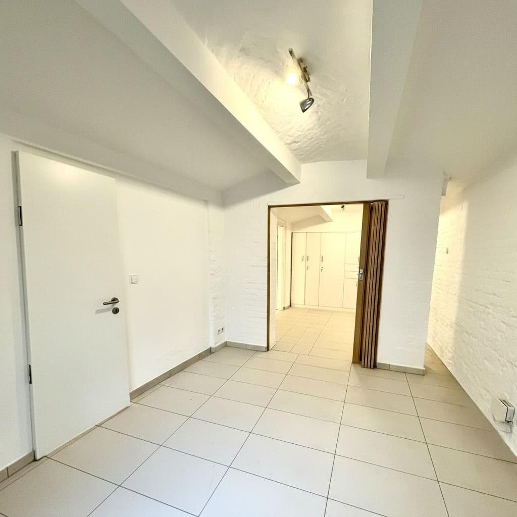 Predaj bytu 3-izbový 74 m², Hamburg, Hamburg Predaj bytu 3-izbový 74 m², Hamburg, Hamburg