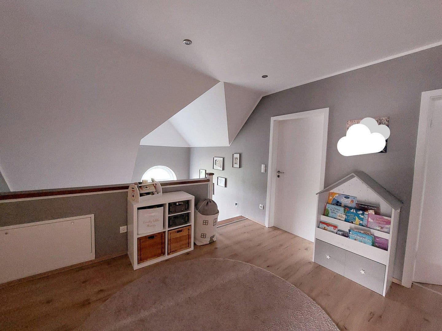 Predaj domu 147 m², pozemek 866 m², Haseldorf, Šlezvicko-Holštajnsko Predaj domu 147 m², pozemek 866 m², Haseldorf, Šlezvicko-Holštajnsko