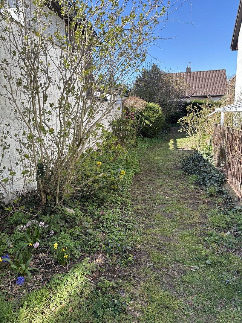 Predaj domu 97 m², pozemek 310 m², Berlin, Berlín Predaj domu 97 m², pozemek 310 m², Berlin, Berlín