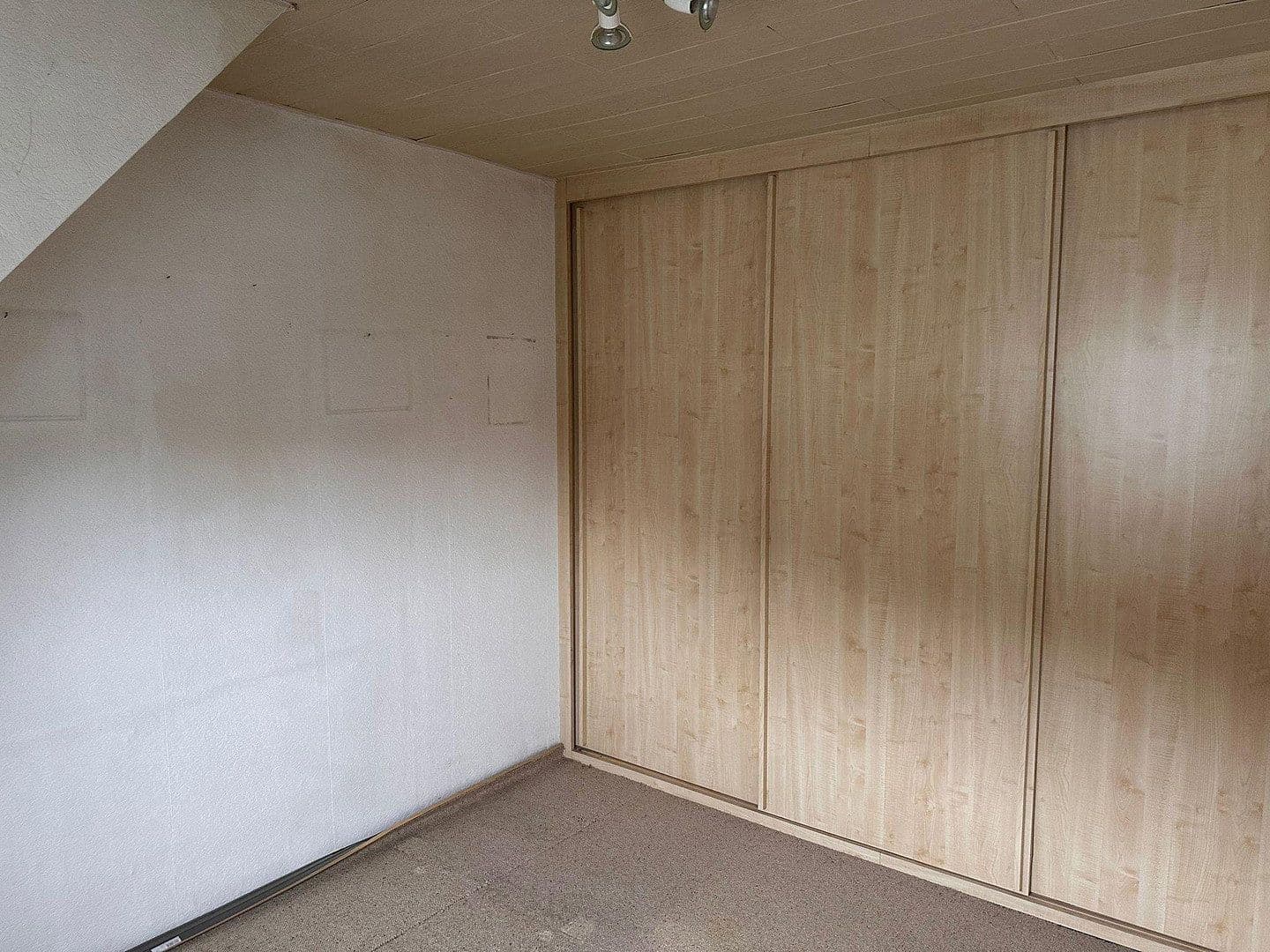 Predaj domu 97 m², pozemek 310 m², Berlin, Berlín Predaj domu 97 m², pozemek 310 m², Berlin, Berlín