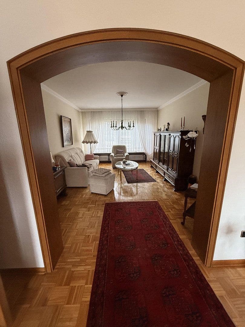 Predaj domu 120 m², pozemek 537 m², Trier, Porýnie-Falcko Predaj domu 120 m², pozemek 537 m², Trier, Porýnie-Falcko