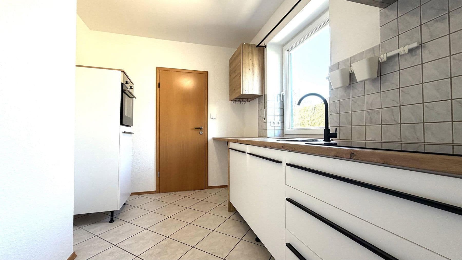 Prenájom bytu 2-izbový 56 m², Kalkstr. 28, Trierweiler, Porýnie-Falcko Prenájom bytu 2-izbový 56 m², Kalkstr. 28, Trierweiler, Porýnie-Falcko