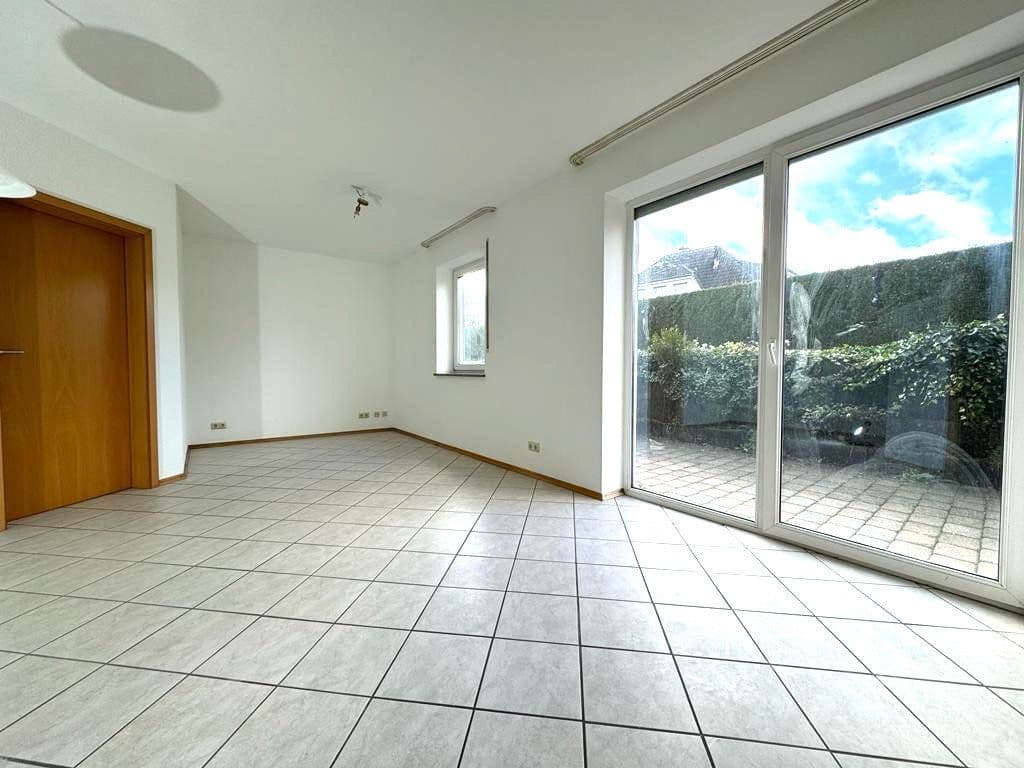 Prenájom bytu 2-izbový 56 m², Kalkstr. 28, Trierweiler, Porýnie-Falcko Prenájom bytu 2-izbový 56 m², Kalkstr. 28, Trierweiler, Porýnie-Falcko