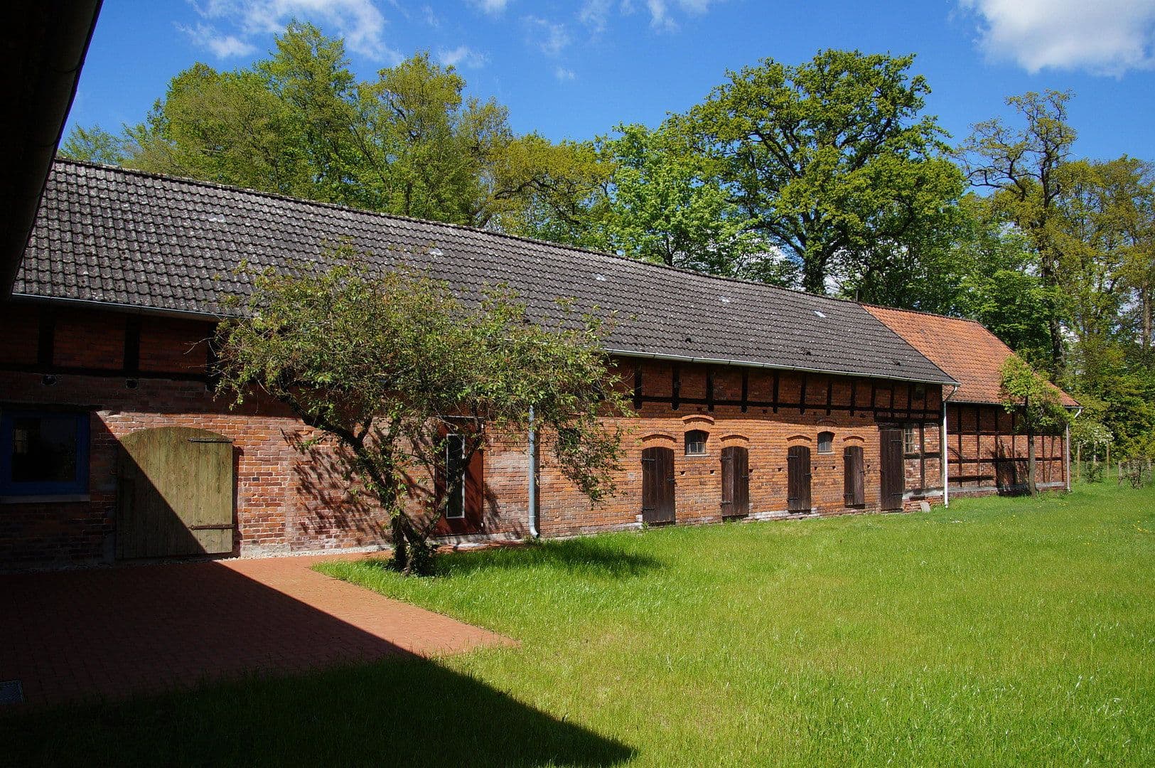 Prenájom domu 133 m², pozemek 568 m², Schwarmstedt, Dolné Sasko Prenájom domu 133 m², pozemek 568 m², Schwarmstedt, Dolné Sasko