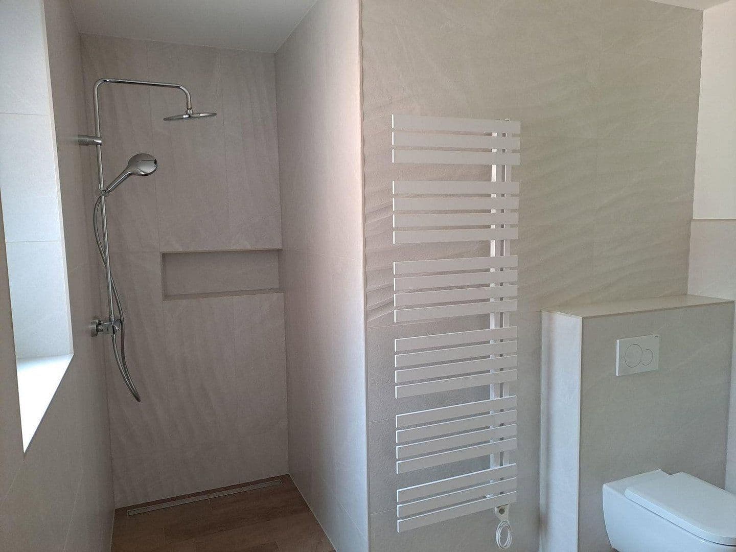 Prenájom domu 133 m², pozemek 568 m², Schwarmstedt, Dolné Sasko Prenájom domu 133 m², pozemek 568 m², Schwarmstedt, Dolné Sasko