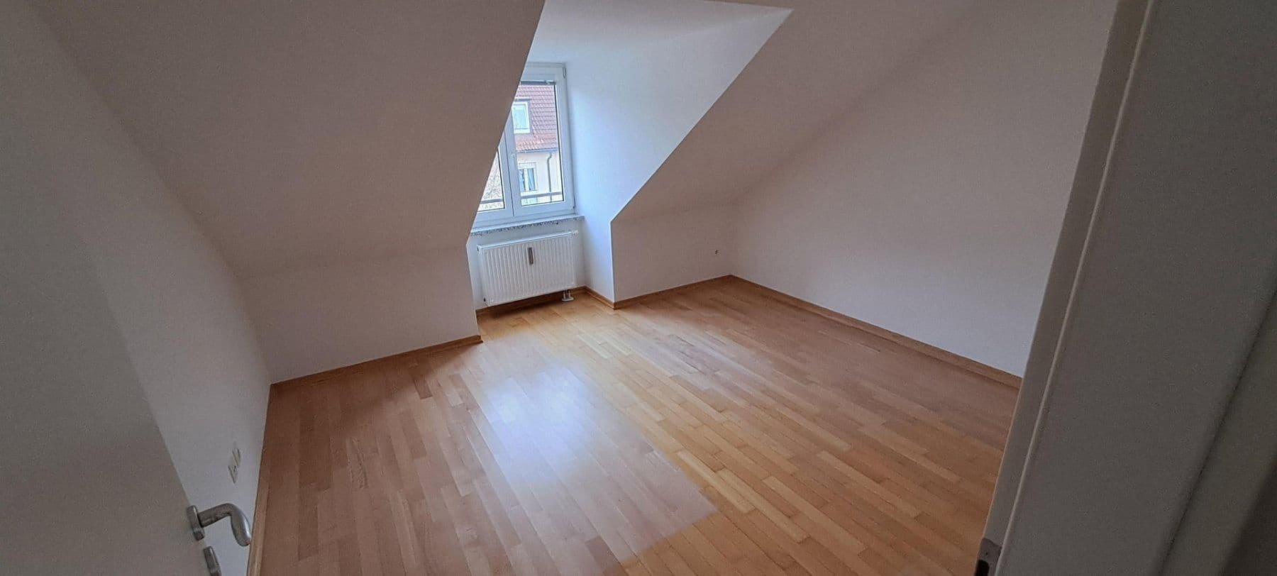 Predaj bytu 3-izbový 73 m², Burgauerstraße 124, München, Bavorsko Predaj bytu 3-izbový 73 m², Burgauerstraße 124, München, Bavorsko