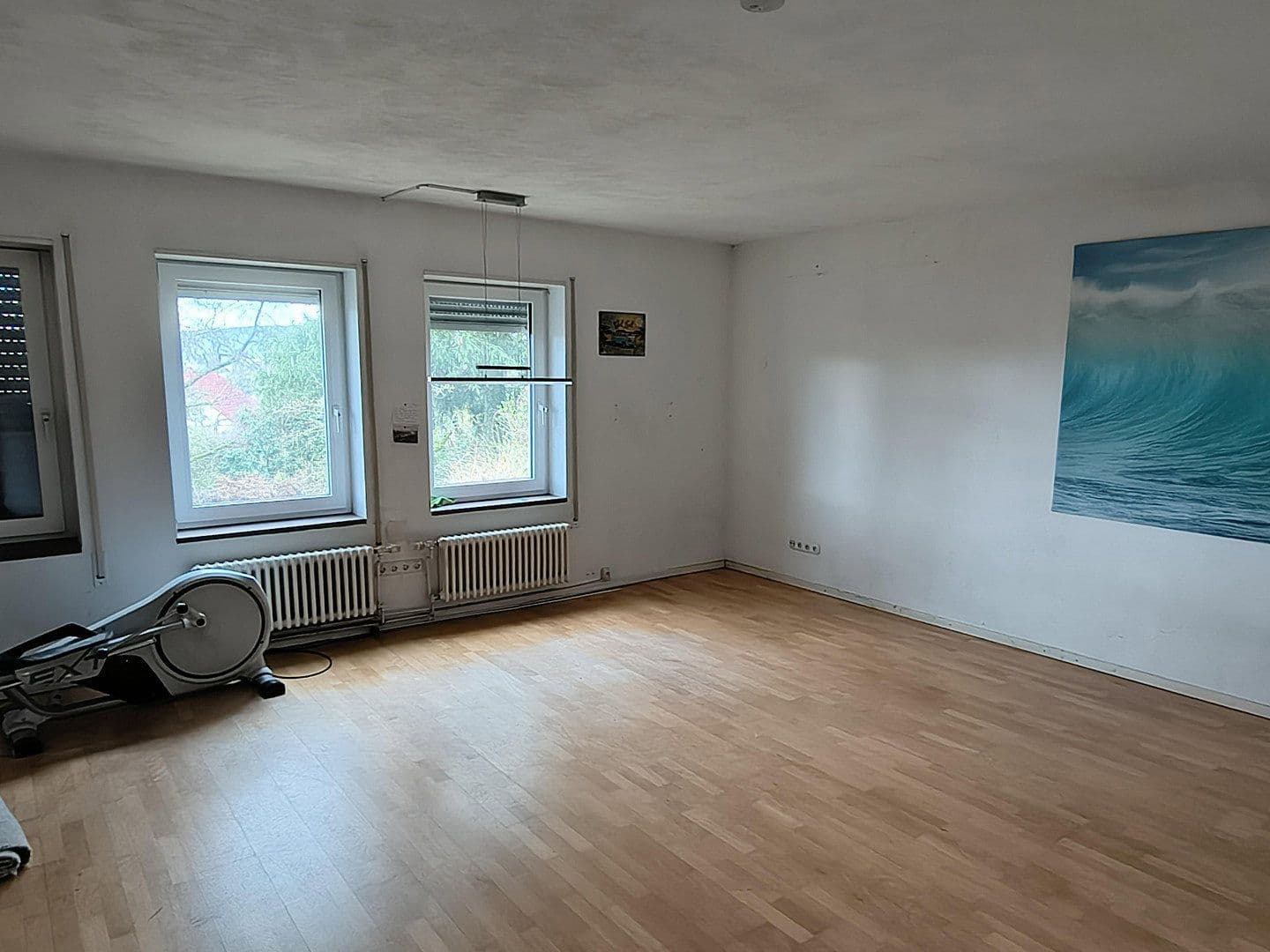 Predaj domu 183 m², pozemek 975 m², Linsengericht, Hesensko Predaj domu 183 m², pozemek 975 m², Linsengericht, Hesensko