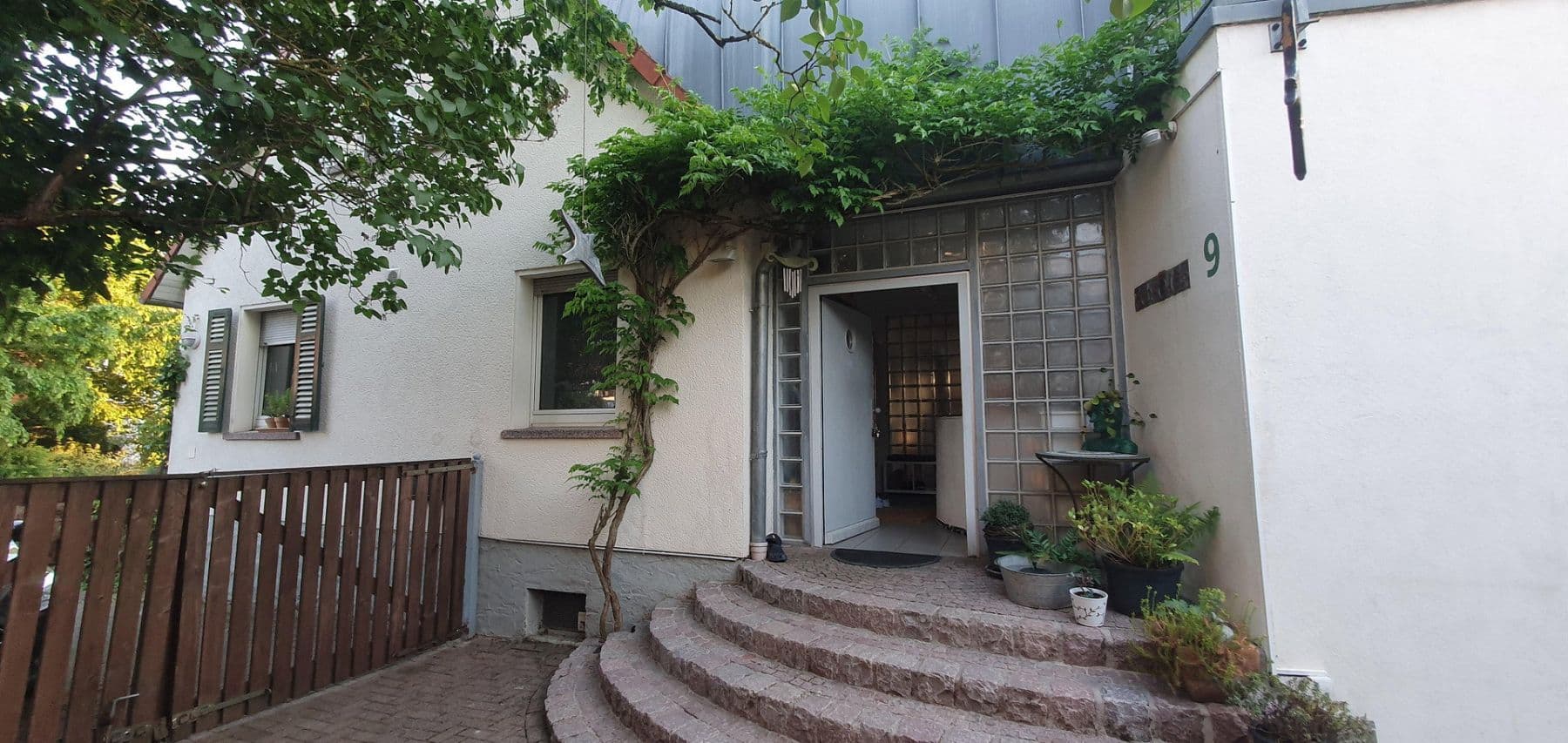 Predaj domu 183 m², pozemek 975 m², Linsengericht, Hesensko Predaj domu 183 m², pozemek 975 m², Linsengericht, Hesensko