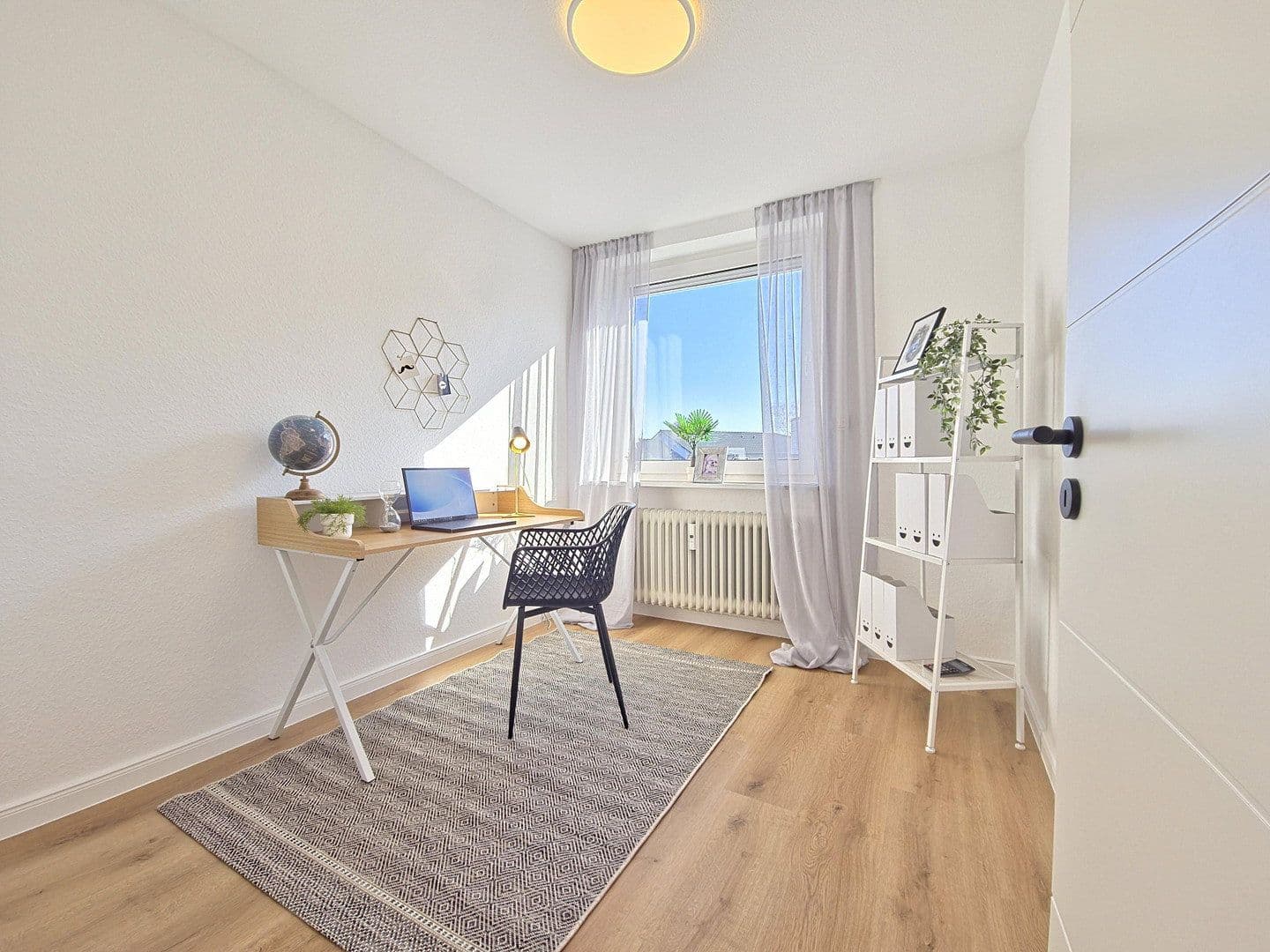 Predaj bytu 3-izbový 82 m², Stade, Dolné Sasko Predaj bytu 3-izbový 82 m², Stade, Dolné Sasko