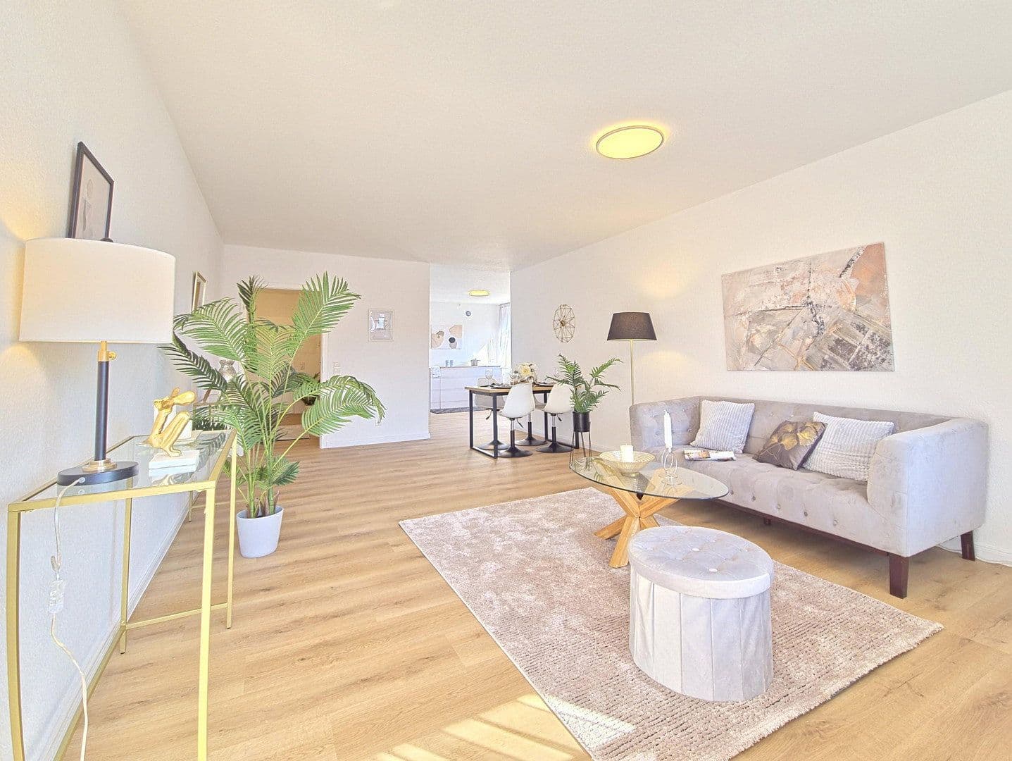 Predaj bytu 3-izbový 82 m², Stade, Dolné Sasko Predaj bytu 3-izbový 82 m², Stade, Dolné Sasko