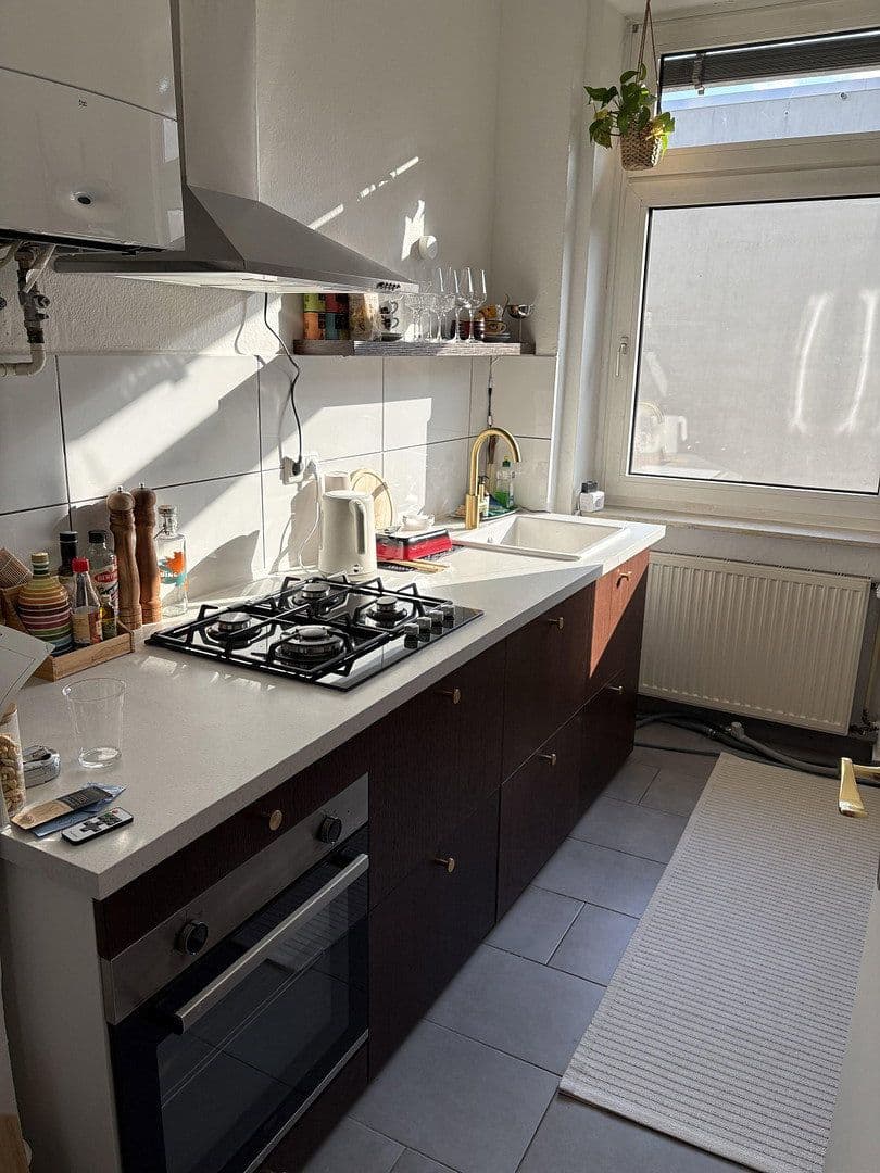 Prenájom bytu 2-izbový 47 m², Mainkurstraße 32, Frankfurt, Hesensko Prenájom bytu 2-izbový 47 m², Mainkurstraße 32, Frankfurt, Hesensko