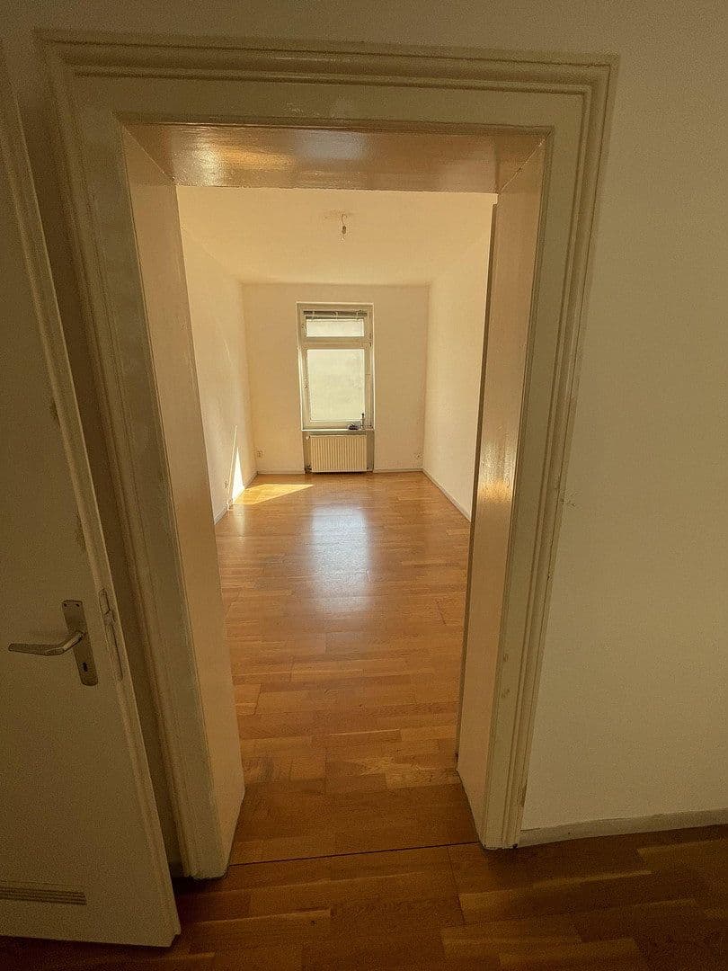 Prenájom bytu 2-izbový 47 m², Mainkurstraße 32, Frankfurt, Hesensko Prenájom bytu 2-izbový 47 m², Mainkurstraße 32, Frankfurt, Hesensko