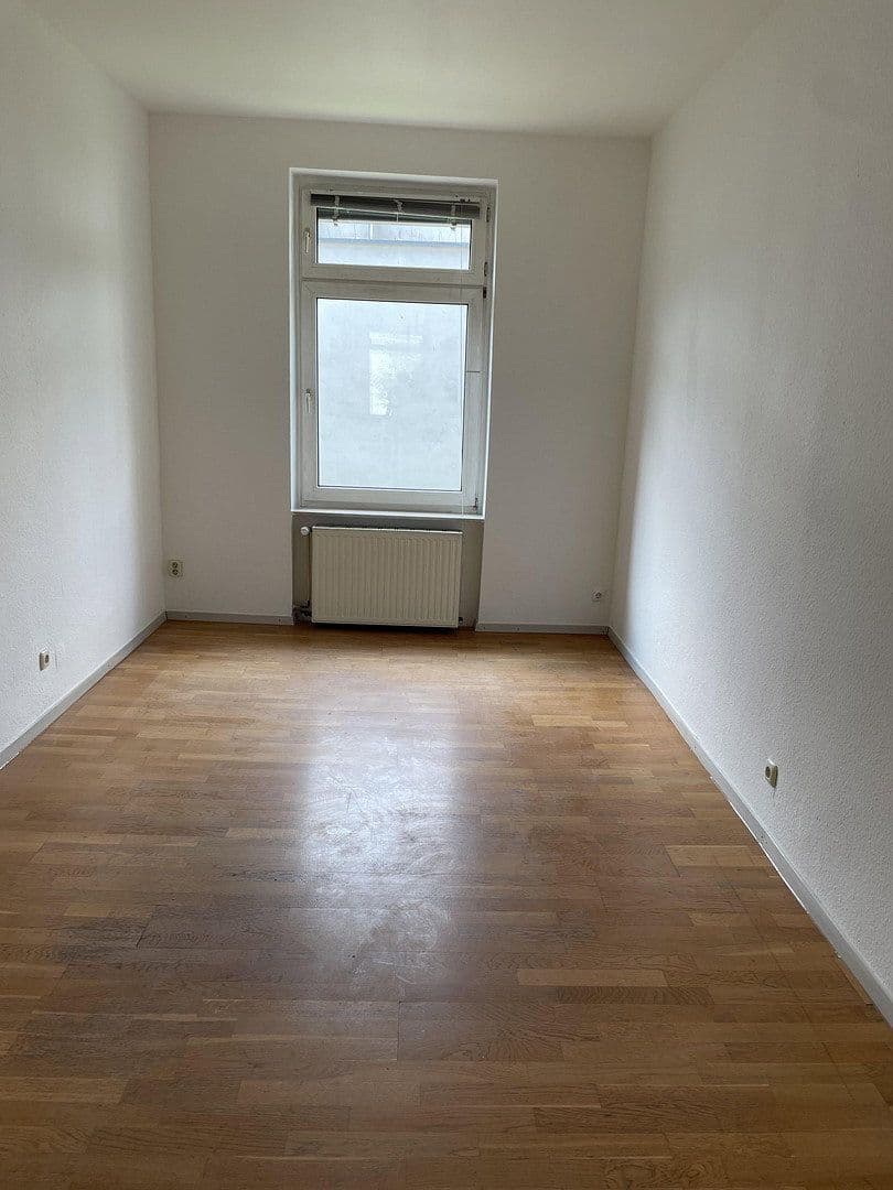 Prenájom bytu 2-izbový 47 m², Mainkurstraße 32, Frankfurt, Hesensko Prenájom bytu 2-izbový 47 m², Mainkurstraße 32, Frankfurt, Hesensko