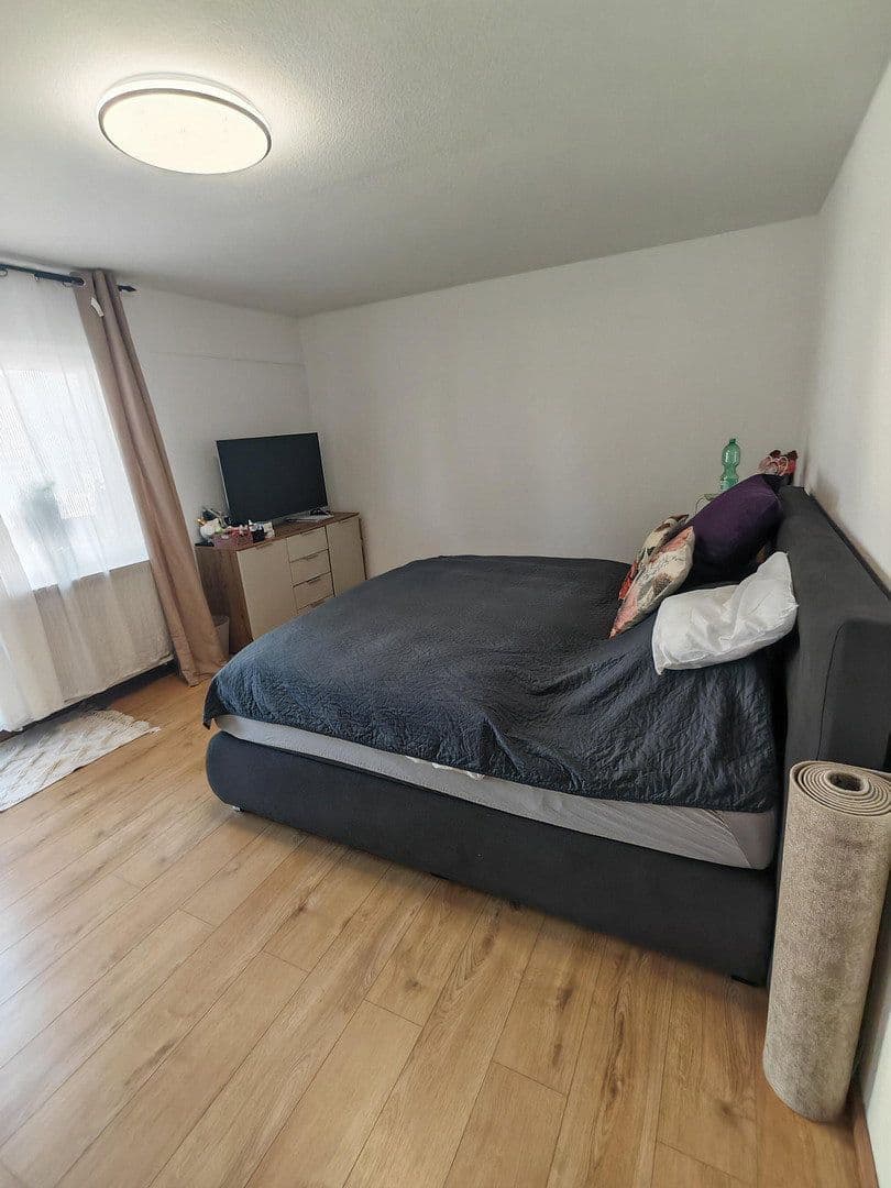 Prenájom bytu 4-izbový 135 m², Heinrich-Weber-Str. 37, Heppenheim, Hesensko Prenájom bytu 4-izbový 135 m², Heinrich-Weber-Str. 37, Heppenheim, Hesensko