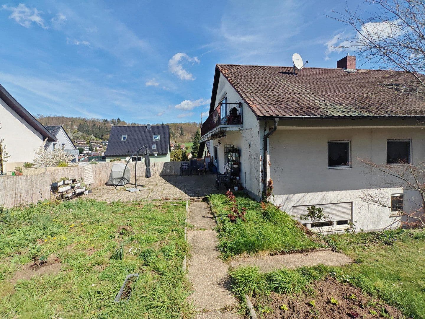 Prenájom bytu 4-izbový 135 m², Heinrich-Weber-Str. 37, Heppenheim, Hesensko Prenájom bytu 4-izbový 135 m², Heinrich-Weber-Str. 37, Heppenheim, Hesensko