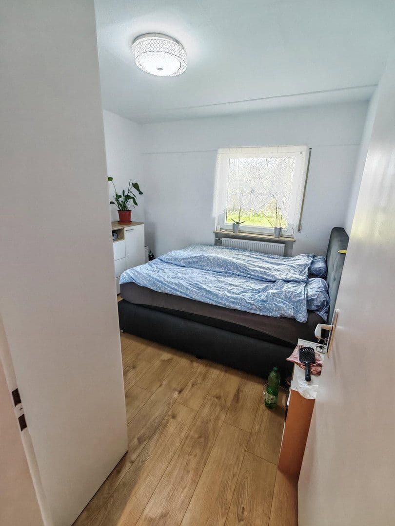 Prenájom bytu 4-izbový 135 m², Heinrich-Weber-Str. 37, Heppenheim, Hesensko Prenájom bytu 4-izbový 135 m², Heinrich-Weber-Str. 37, Heppenheim, Hesensko