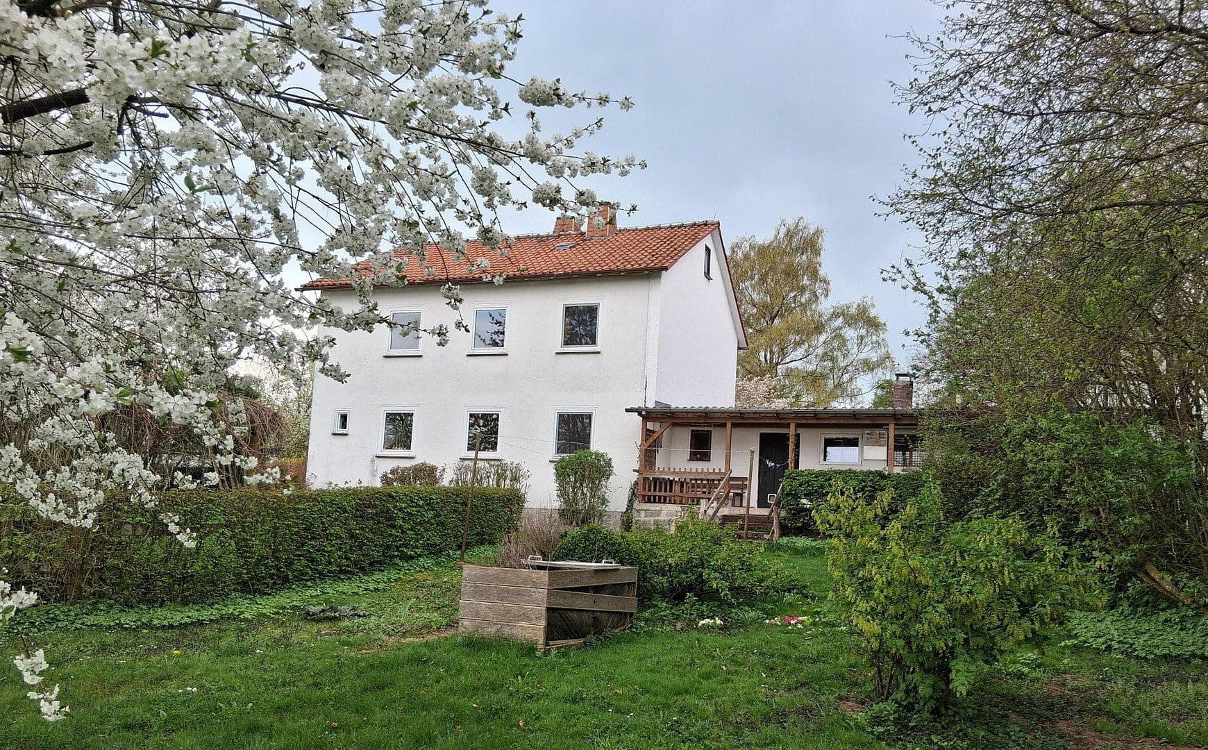 Predaj domu 130 m², pozemek 5.500 m², Korbach, Hesensko Predaj domu 130 m², pozemek 5.500 m², Korbach, Hesensko