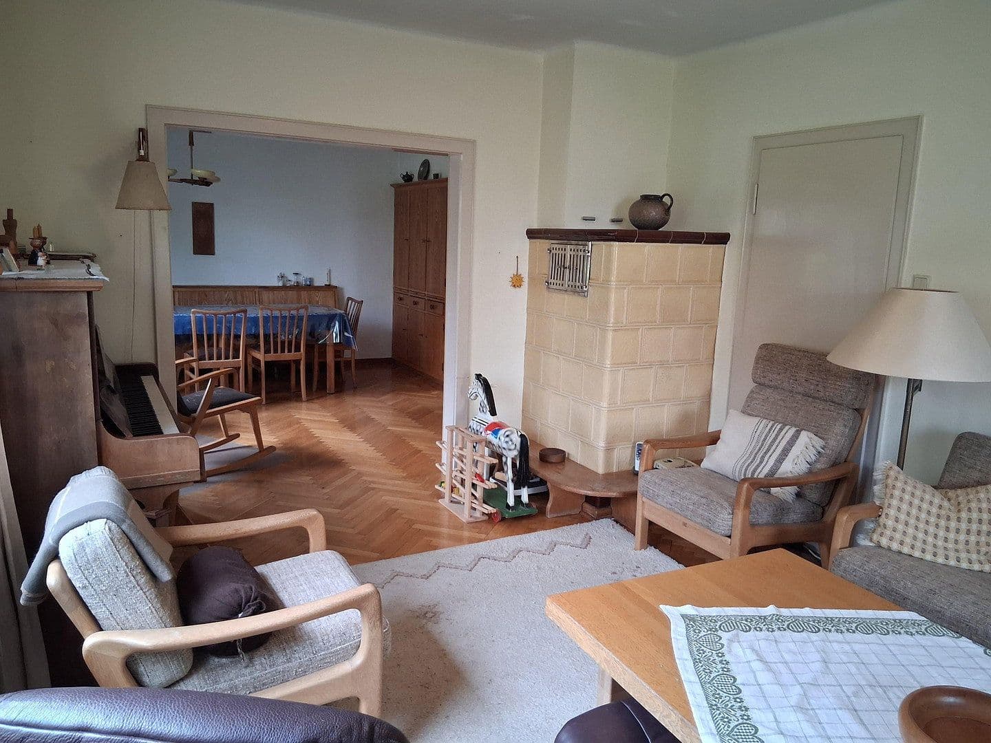 Predaj domu 130 m², pozemek 5.500 m², Korbach, Hesensko Predaj domu 130 m², pozemek 5.500 m², Korbach, Hesensko