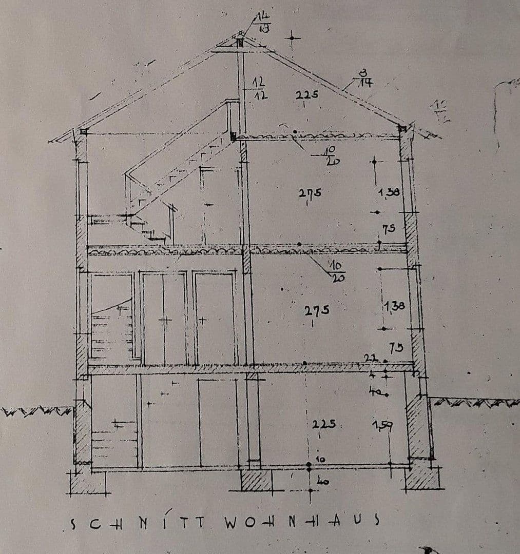 Predaj domu 130 m², pozemek 5.500 m², Korbach, Hesensko Predaj domu 130 m², pozemek 5.500 m², Korbach, Hesensko