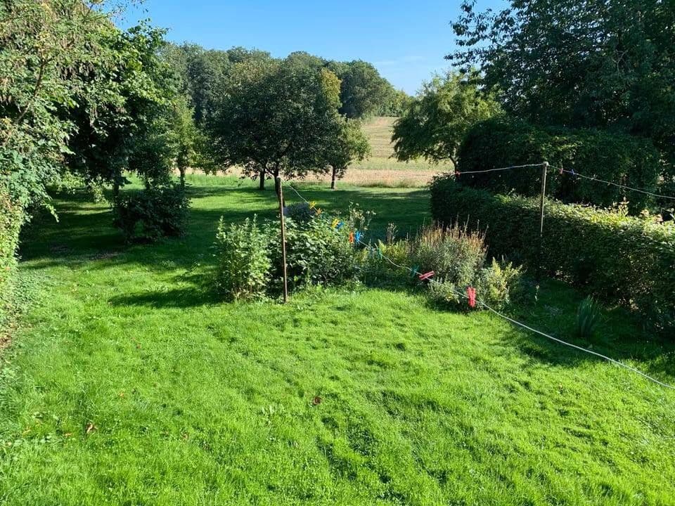 Predaj domu 130 m², pozemek 5.500 m², Korbach, Hesensko Predaj domu 130 m², pozemek 5.500 m², Korbach, Hesensko