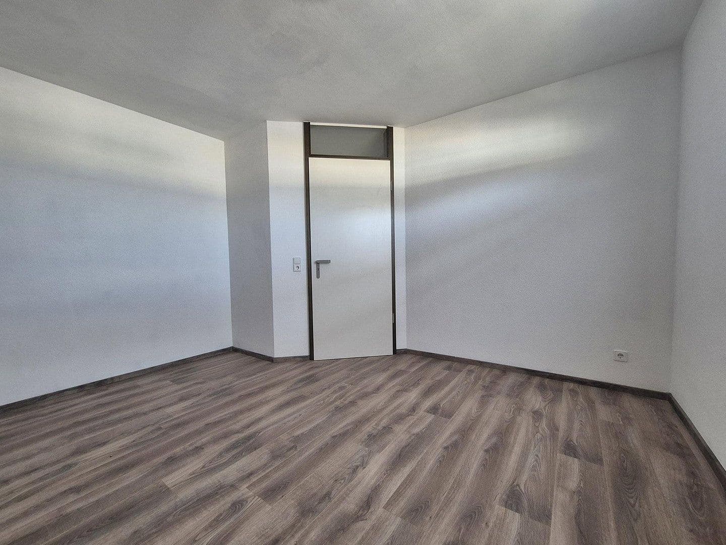 Prenájom bytu 2-izbový 58 m², Berliner Ring - Auerbach, Bensheim, Hesensko Prenájom bytu 2-izbový 58 m², Berliner Ring - Auerbach, Bensheim, Hesensko