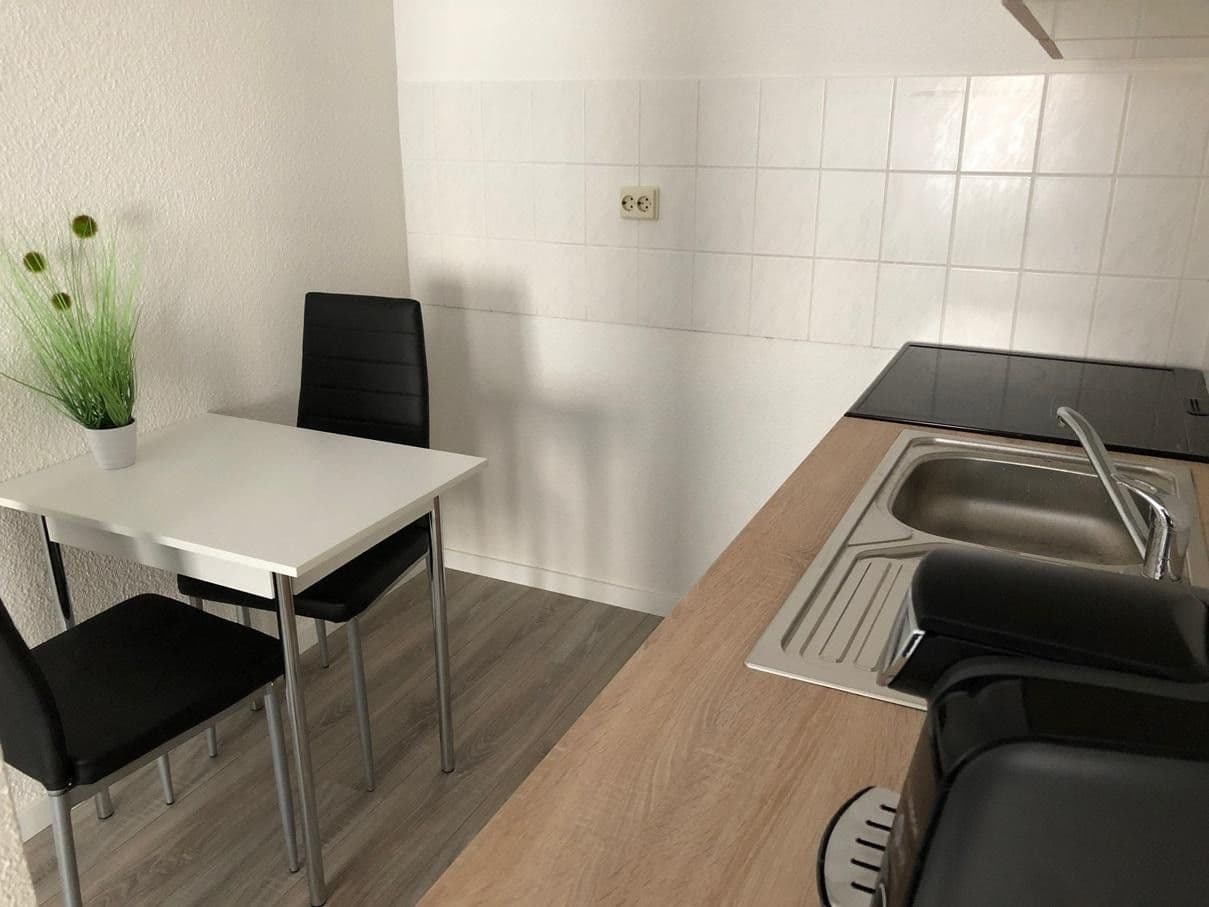 Prenájom bytu 1-izbový 42 m², Magdeburg, Sasko-Anhaltsko Prenájom bytu 1-izbový 42 m², Magdeburg, Sasko-Anhaltsko