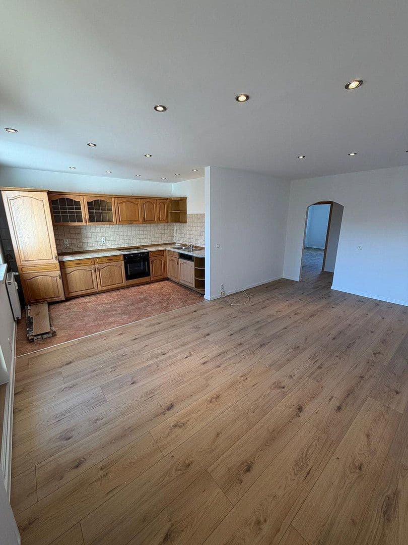 Prenájom bytu 3-izbový 68 m², Friedensstr. 18c, Bestensee, Brandenbursko Prenájom bytu 3-izbový 68 m², Friedensstr. 18c, Bestensee, Brandenbursko