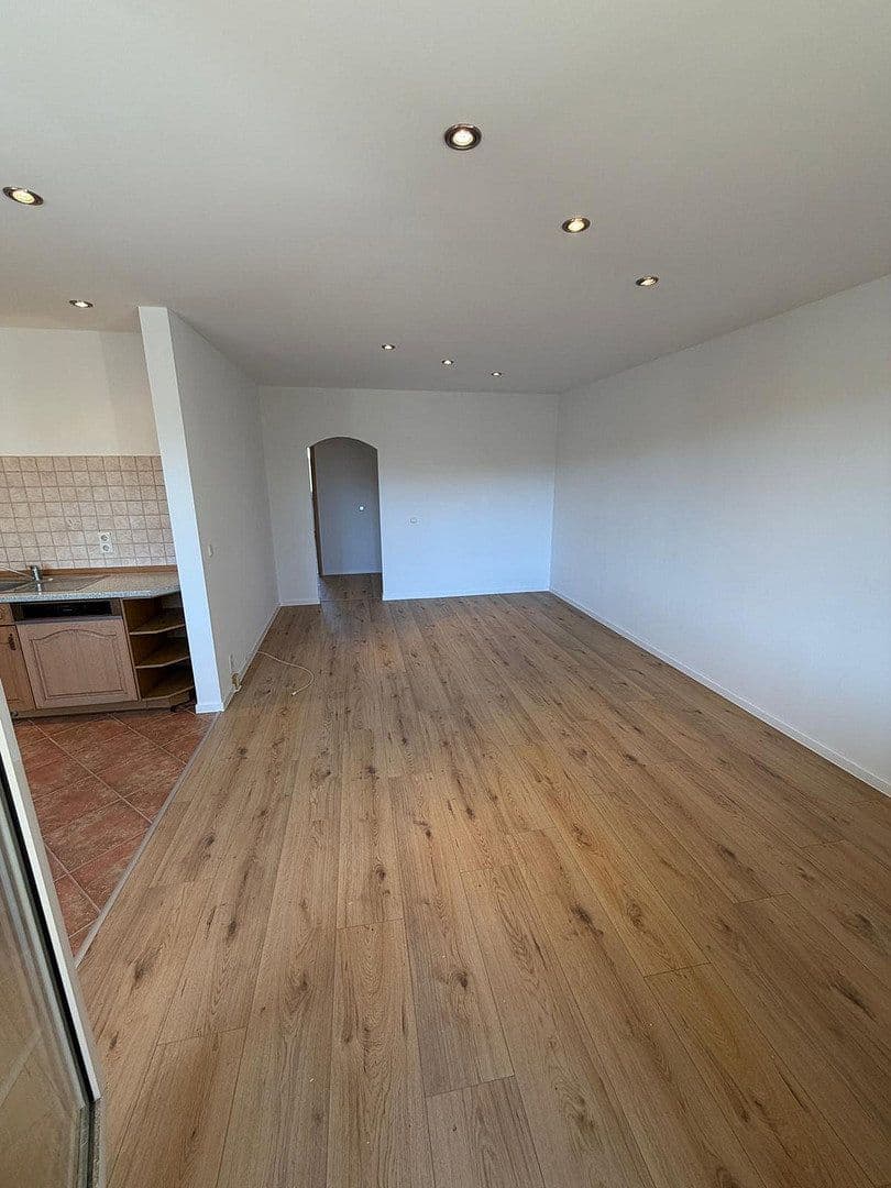 Prenájom bytu 3-izbový 68 m², Friedensstr. 18c, Bestensee, Brandenbursko Prenájom bytu 3-izbový 68 m², Friedensstr. 18c, Bestensee, Brandenbursko