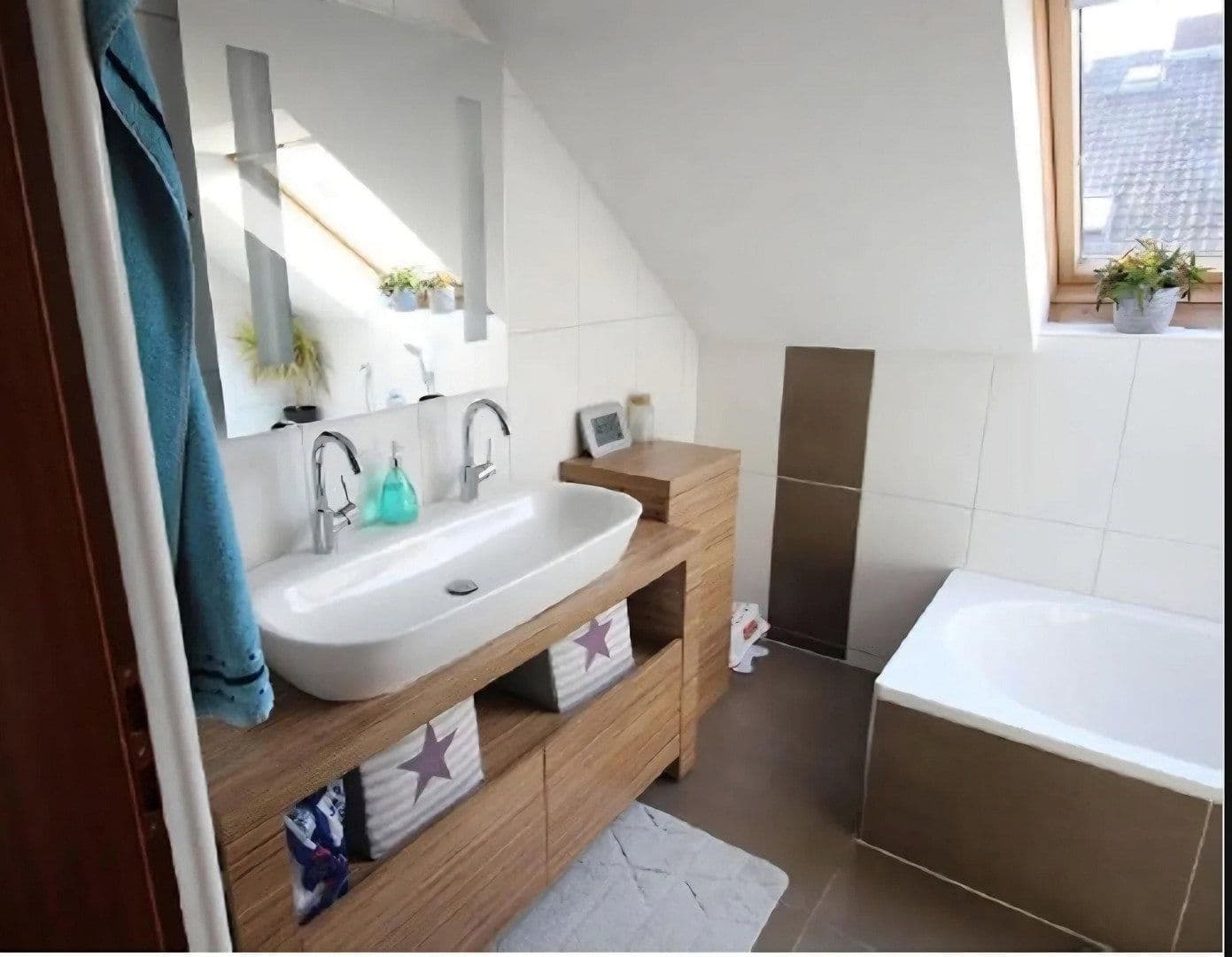 Prenájom bytu 3-izbový 96 m², Starkenburgring 25, Alsbach-Hähnlein, Hesensko Prenájom bytu 3-izbový 96 m², Starkenburgring 25, Alsbach-Hähnlein, Hesensko