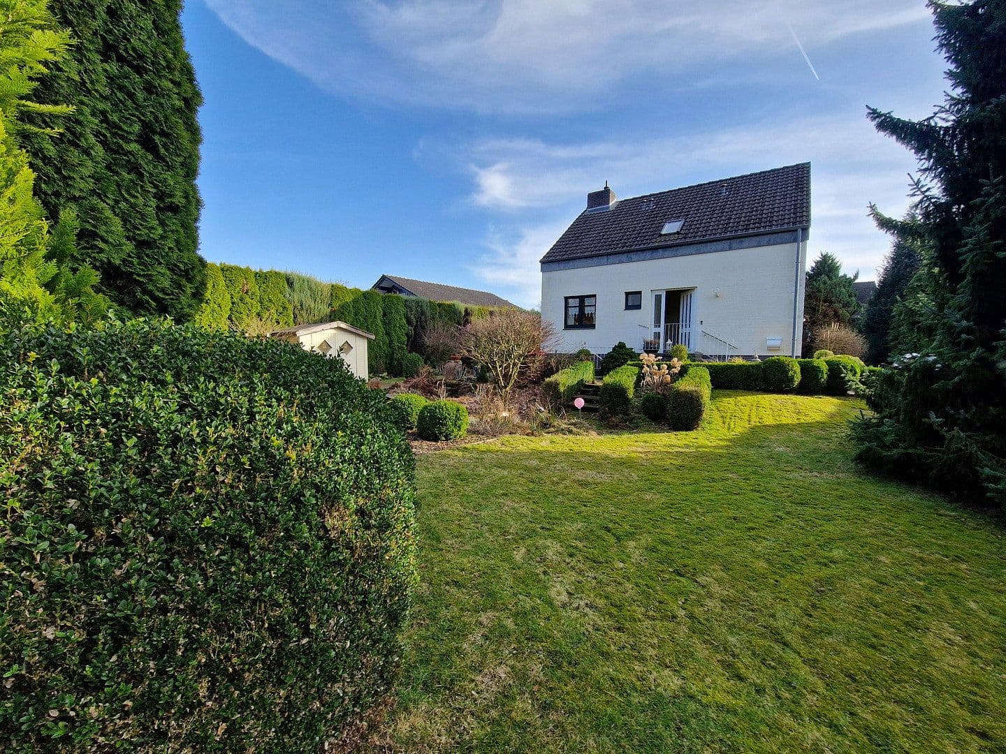 Predaj domu 120 m², pozemek 1.300 m², Bad Münder am Deister, Dolné Sasko Predaj domu 120 m², pozemek 1.300 m², Bad Münder am Deister, Dolné Sasko