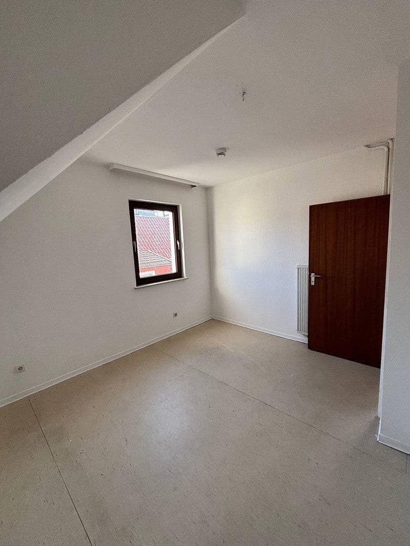 Prenájom bytu 3-izbový 54 m², Göttingen, Dolné Sasko Prenájom bytu 3-izbový 54 m², Göttingen, Dolné Sasko