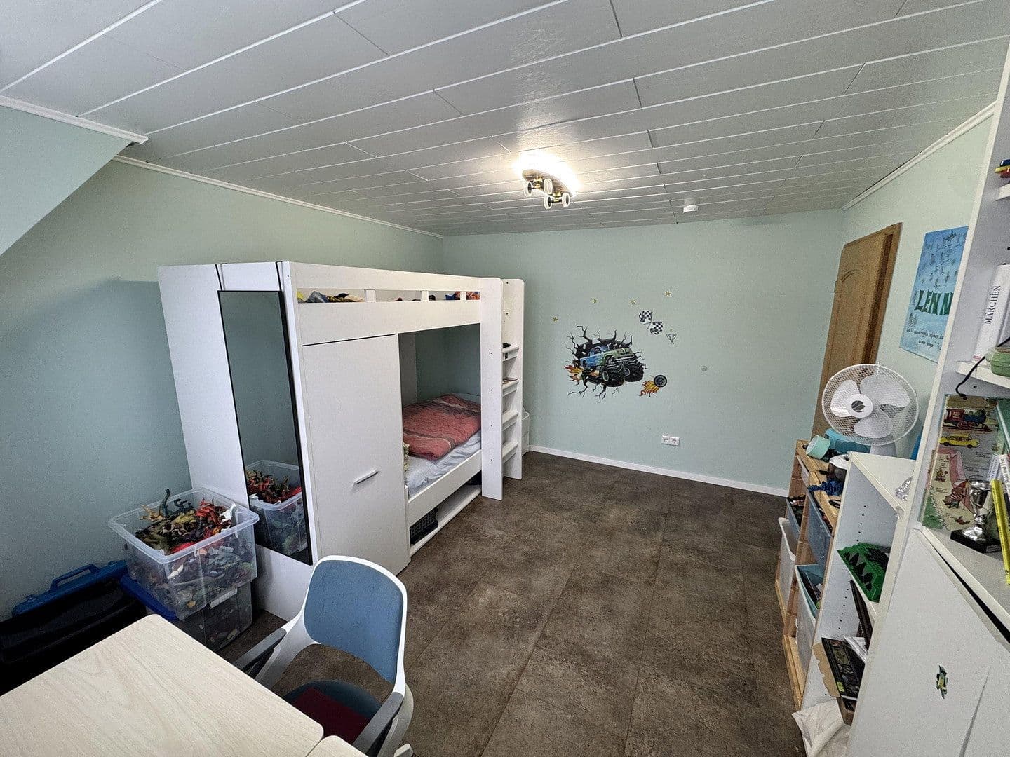 Predaj domu 131 m², pozemek 672 m², Neukirchen bei Sulzbach-Rosenberg, Bavorsko Predaj domu 131 m², pozemek 672 m², Neukirchen bei Sulzbach-Rosenberg, Bavorsko