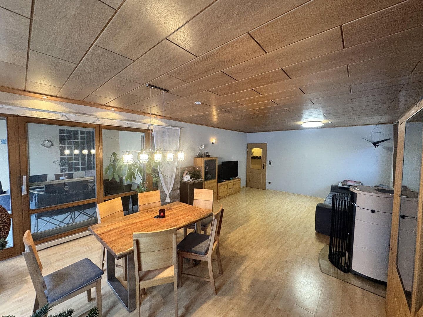 Predaj domu 131 m², pozemek 672 m², Neukirchen bei Sulzbach-Rosenberg, Bavorsko Predaj domu 131 m², pozemek 672 m², Neukirchen bei Sulzbach-Rosenberg, Bavorsko