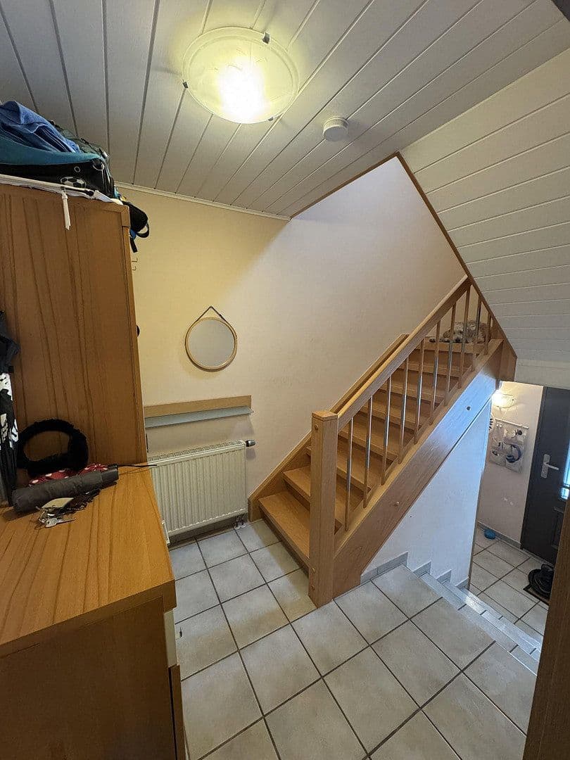 Predaj domu 131 m², pozemek 672 m², Neukirchen bei Sulzbach-Rosenberg, Bavorsko Predaj domu 131 m², pozemek 672 m², Neukirchen bei Sulzbach-Rosenberg, Bavorsko