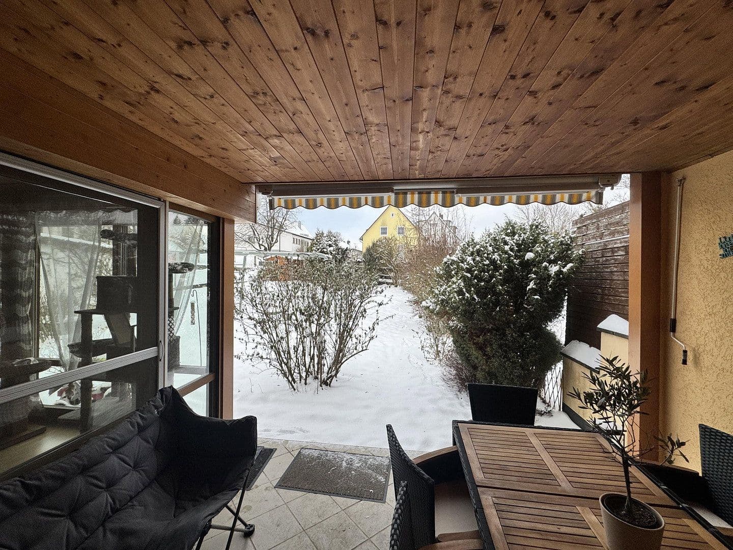 Predaj domu 131 m², pozemek 672 m², Neukirchen bei Sulzbach-Rosenberg, Bavorsko Predaj domu 131 m², pozemek 672 m², Neukirchen bei Sulzbach-Rosenberg, Bavorsko