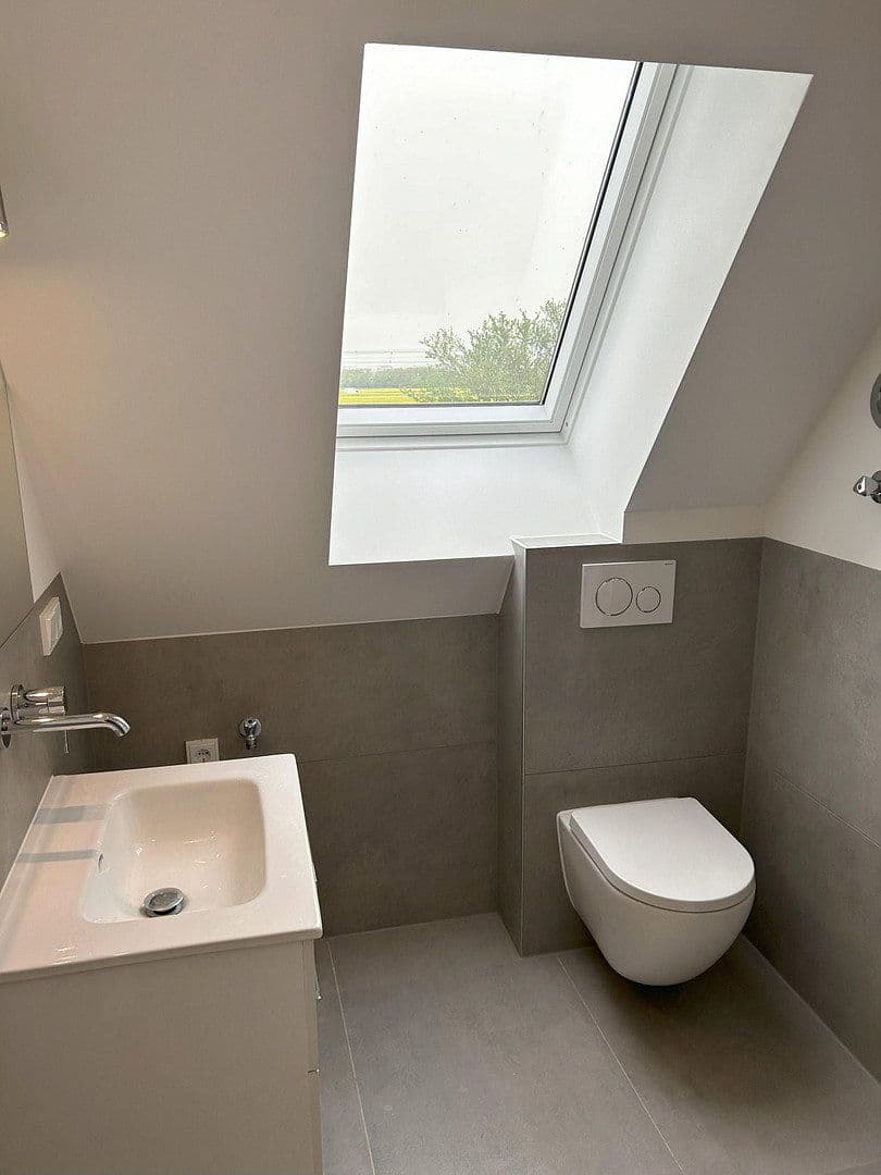 Prenájom bytu 1-izbový 40 m², Kilihofstr. 2, München, Bavorsko Prenájom bytu 1-izbový 40 m², Kilihofstr. 2, München, Bavorsko