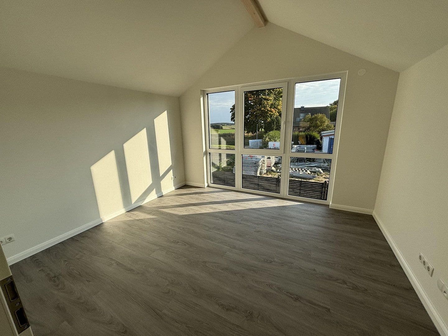 Prenájom domu 83 m², pozemek 300 m², Kraksdorf, Šlezvicko-Holštajnsko Prenájom domu 83 m², pozemek 300 m², Kraksdorf, Šlezvicko-Holštajnsko