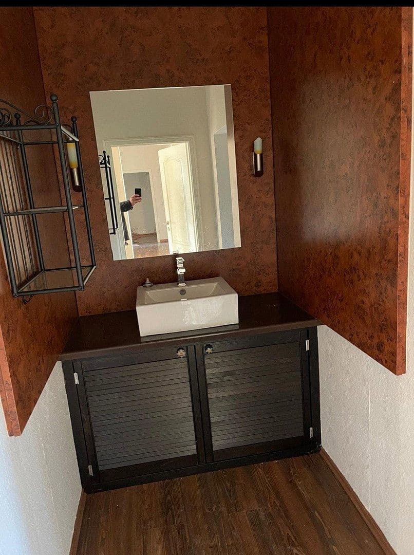 Prenájom kancelárie 156 m², Oberbenrader strasse 51, Krefeld, Severné Porýnie - Westfálsko Prenájom kancelárie 156 m², Oberbenrader strasse 51, Krefeld, Severné Porýnie - Westfálsko