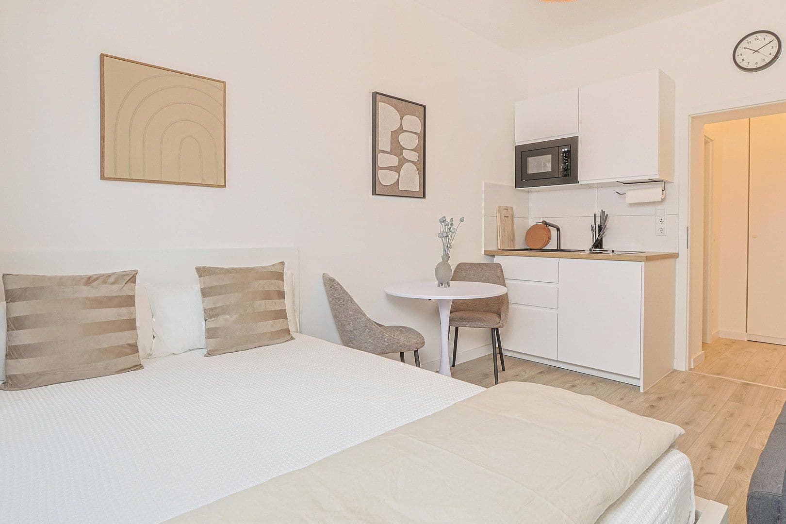 Prenájom bytu 1-izbový 20 m², Sonnenstr. 36a, Düsseldorf, Severné Porýnie - Westfálsko Prenájom bytu 1-izbový 20 m², Sonnenstr. 36a, Düsseldorf, Severné Porýnie - Westfálsko