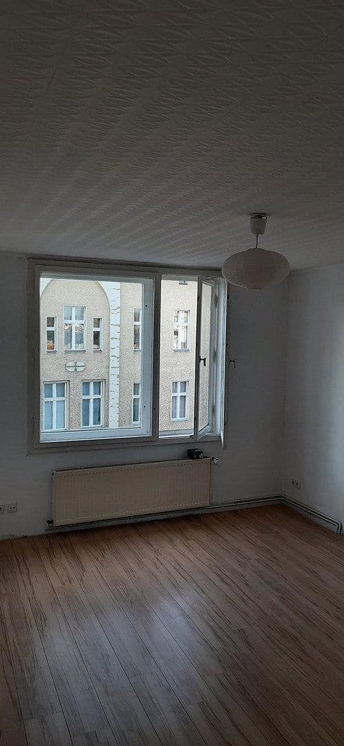 Predaj bytu 2-izbový 61 m², Berlin-Spandau, Berlín Predaj bytu 2-izbový 61 m², Berlin-Spandau, Berlín
