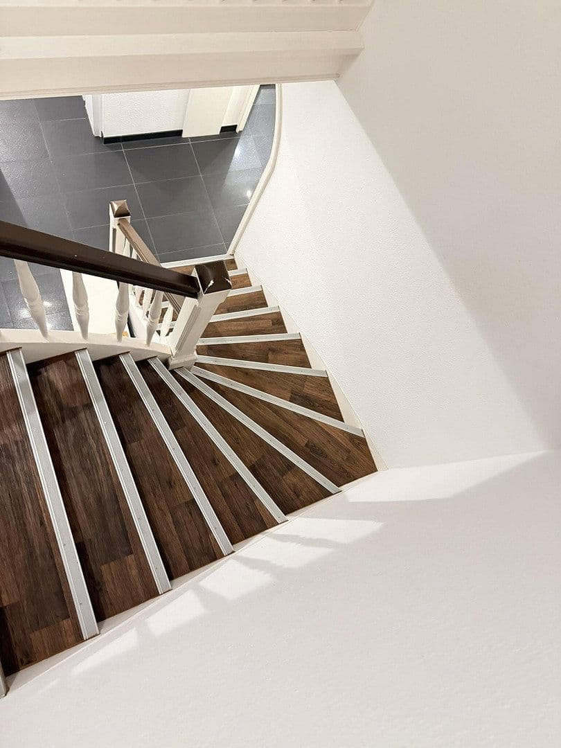 Predaj domu 300 m², pozemek 1.050 m², Darmstädterstrasse 3, Pfungstadt, Hesensko Predaj domu 300 m², pozemek 1.050 m², Darmstädterstrasse 3, Pfungstadt, Hesensko