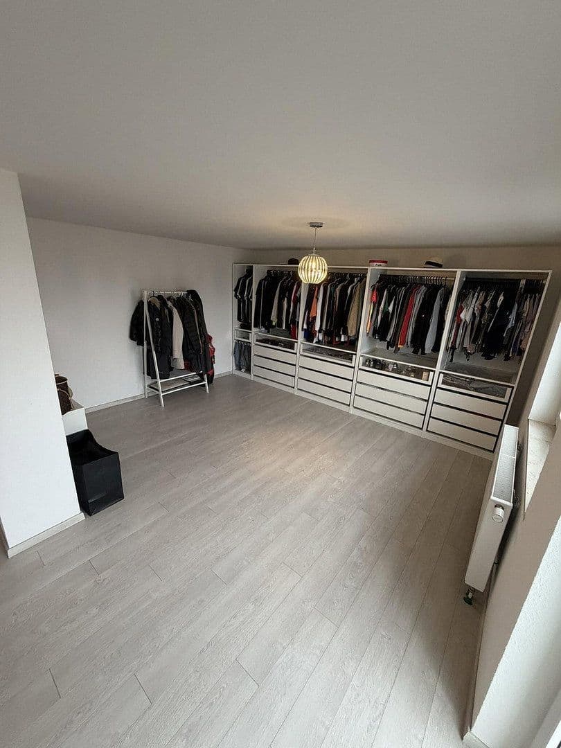 Predaj domu 300 m², pozemek 1.050 m², Darmstädterstrasse 3, Pfungstadt, Hesensko Predaj domu 300 m², pozemek 1.050 m², Darmstädterstrasse 3, Pfungstadt, Hesensko