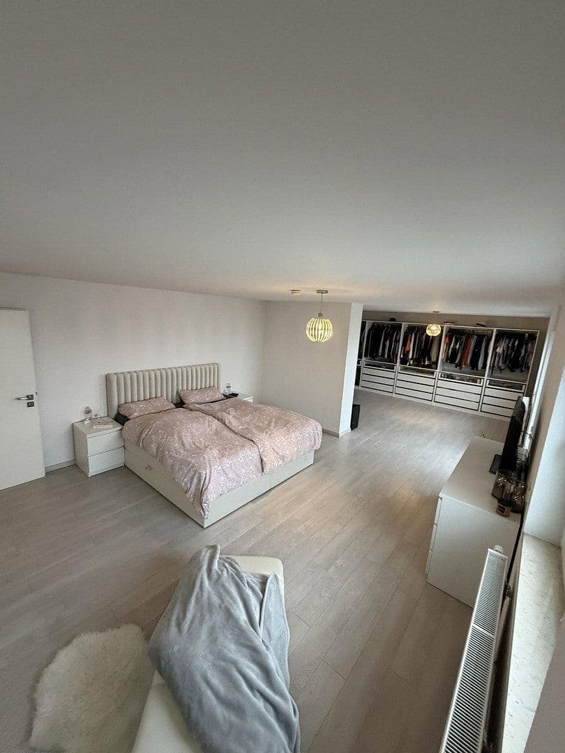 Predaj domu 300 m², pozemek 1.050 m², Darmstädterstrasse 3, Pfungstadt, Hesensko Predaj domu 300 m², pozemek 1.050 m², Darmstädterstrasse 3, Pfungstadt, Hesensko