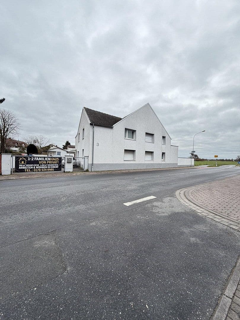 Predaj domu 300 m², pozemek 1.050 m², Darmstädterstrasse 3, Pfungstadt, Hesensko Predaj domu 300 m², pozemek 1.050 m², Darmstädterstrasse 3, Pfungstadt, Hesensko